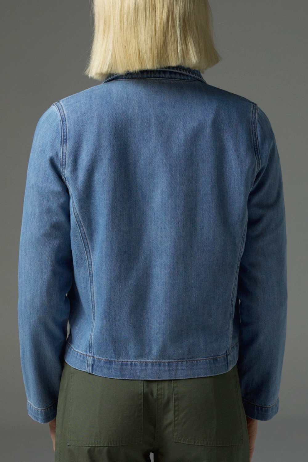 palpable jacket - light washed denim