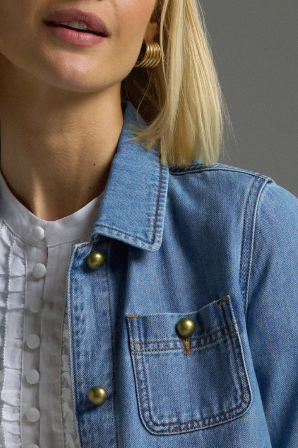 palpable jacket - light washed denim