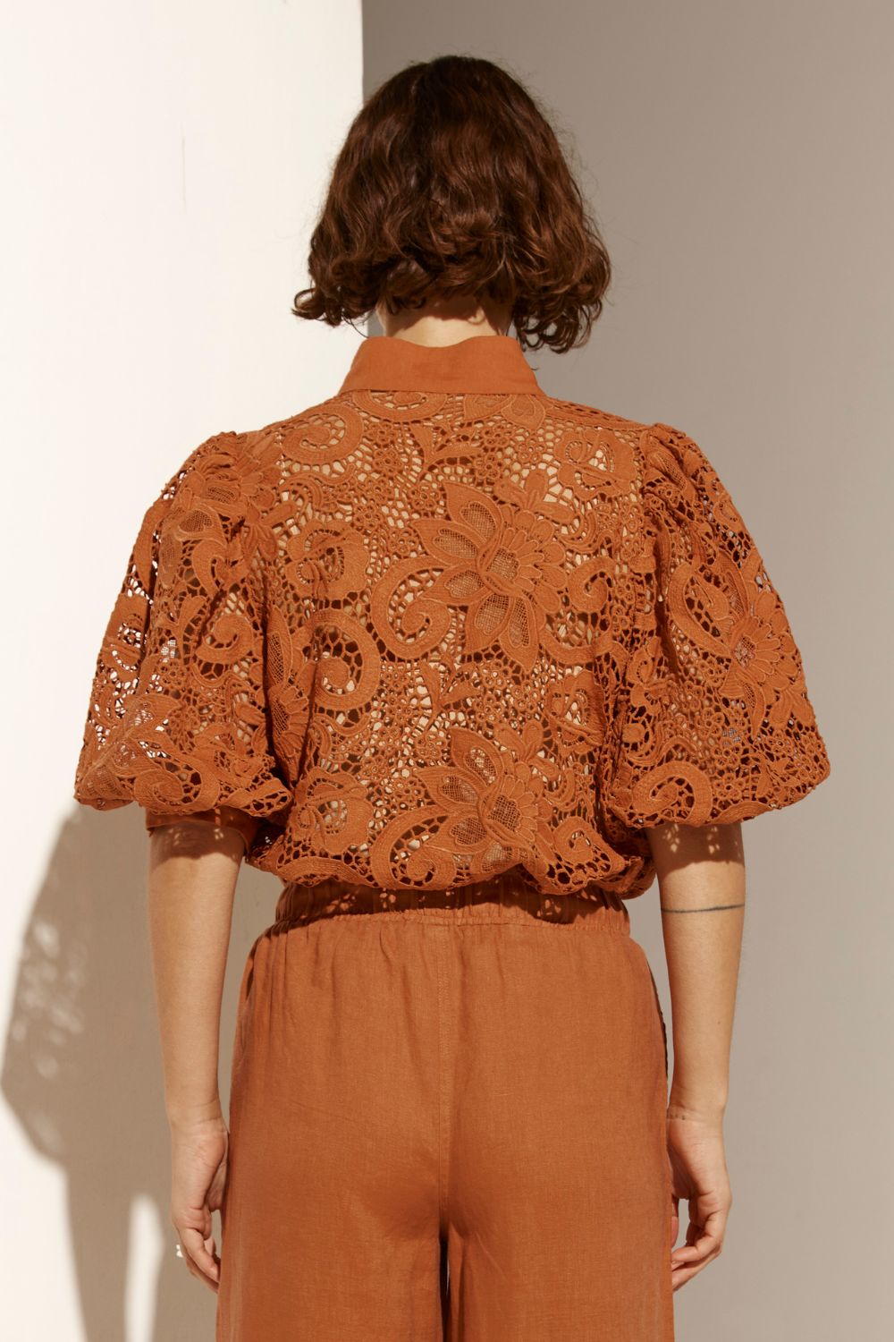 presence top - toffee lace